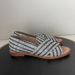 Loeffler Randall Woven Sandals Women 5.5 Slide Black White Flat Coastal